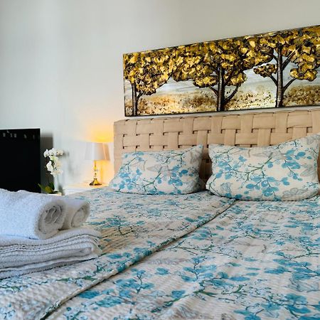 Wohnung Am Schlossgarten Шверин Екстериор снимка