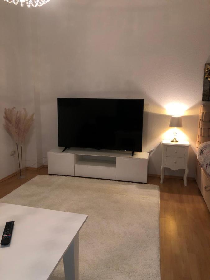 Wohnung Am Schlossgarten Шверин Екстериор снимка