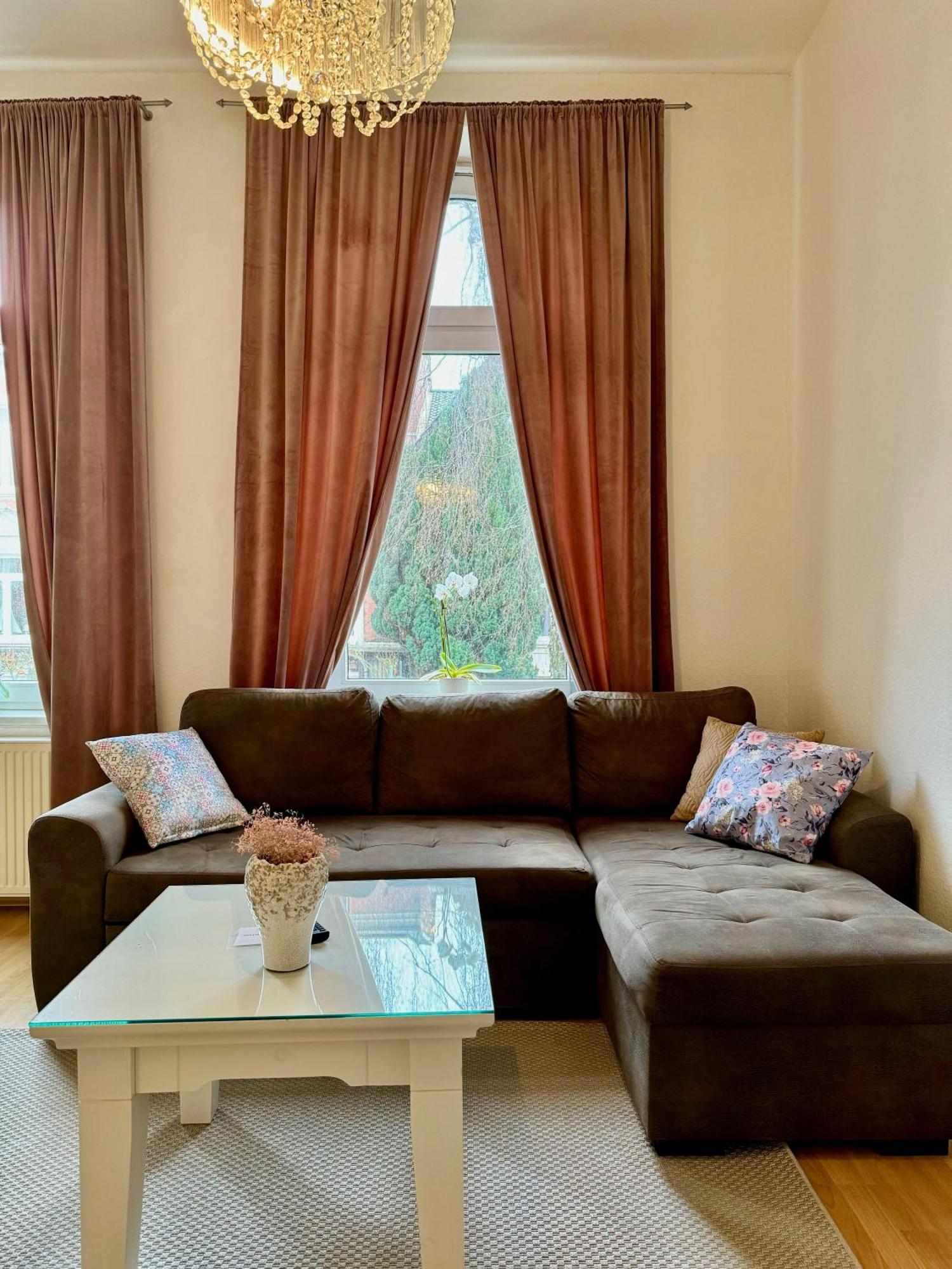 Wohnung Am Schlossgarten Шверин Екстериор снимка